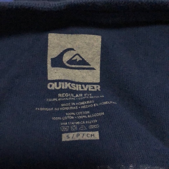 A darker blue colour the brand is quiksliver - Picture 3 of 3